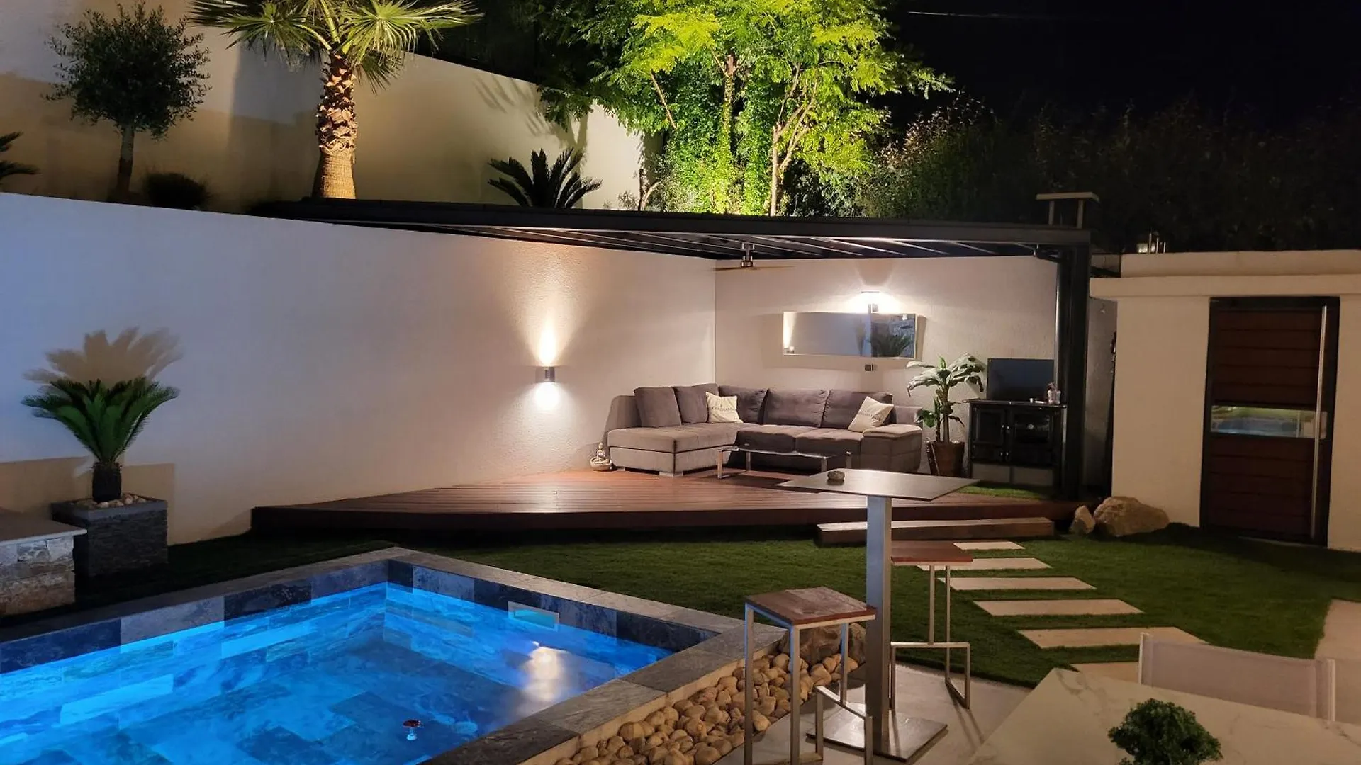 Sublime Villa Recente D'Architect T5 & Piscine & 5 Pkg Cabries 0*,  France