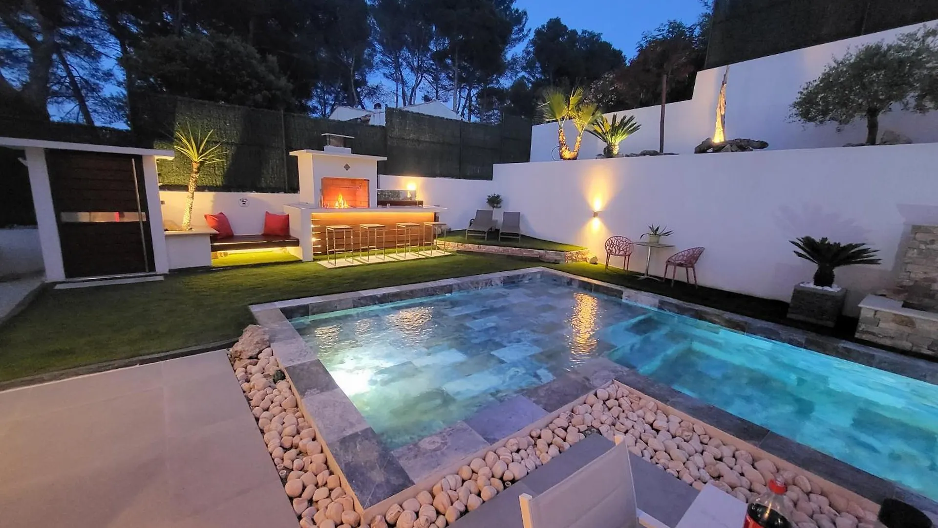 Holiday home Sublime Villa Recente D'Architect T5 & Piscine & 5 Pkg Cabries