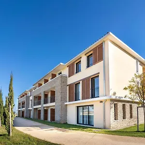 Ibis Styles Aix-en-provence Tgv Cabriès
